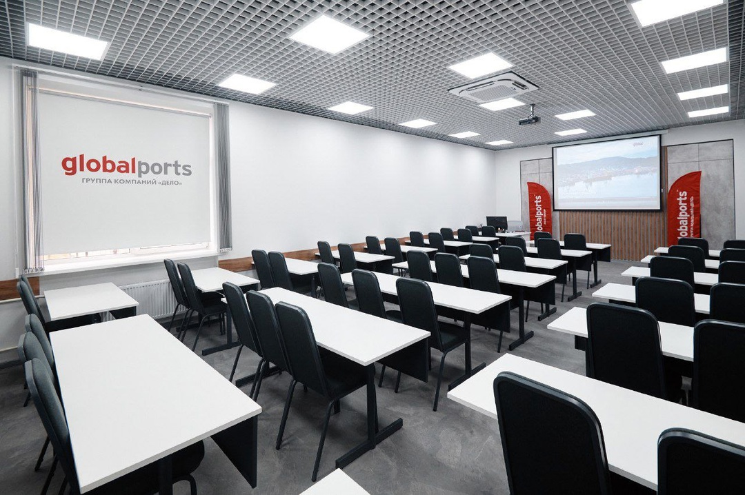 Удобно, стильно, функционально: новая аудитория для студентов «Макаровки»