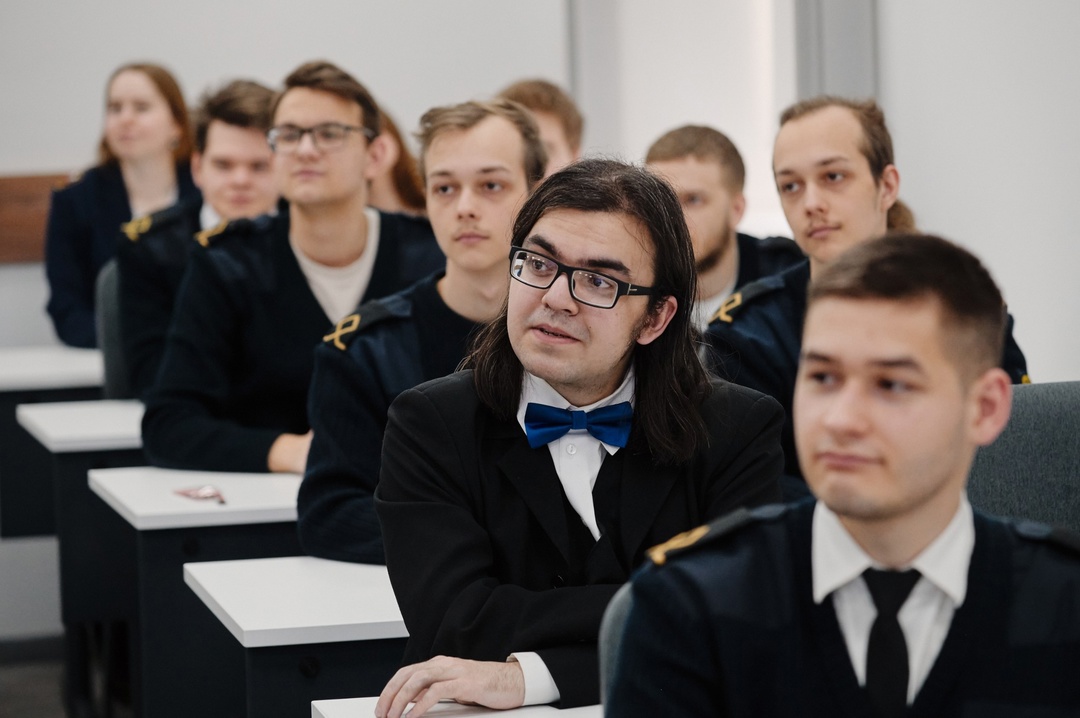 Удобно, стильно, функционально: новая аудитория для студентов «Макаровки»