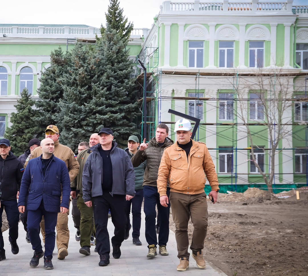 Вице-премьер Марат Хуснуллин совершил рабочие поездки в Запорожскую область и Севастополь