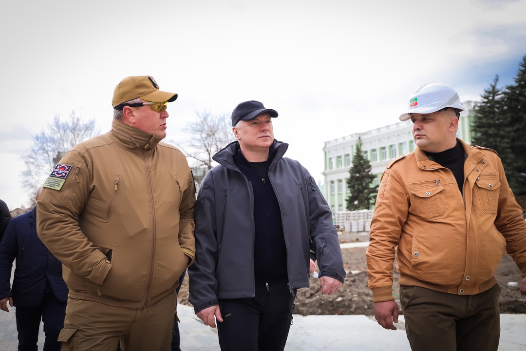 Вице-премьер Марат Хуснуллин совершил рабочие поездки в Запорожскую область и Севастополь