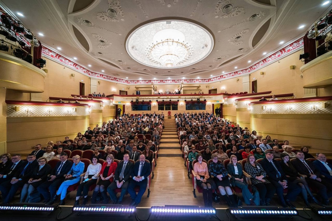 Филиалу Малого театра в Когалыме — лет