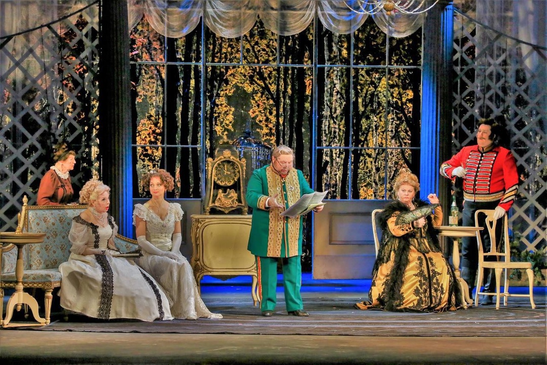 Филиалу Малого театра в Когалыме — лет