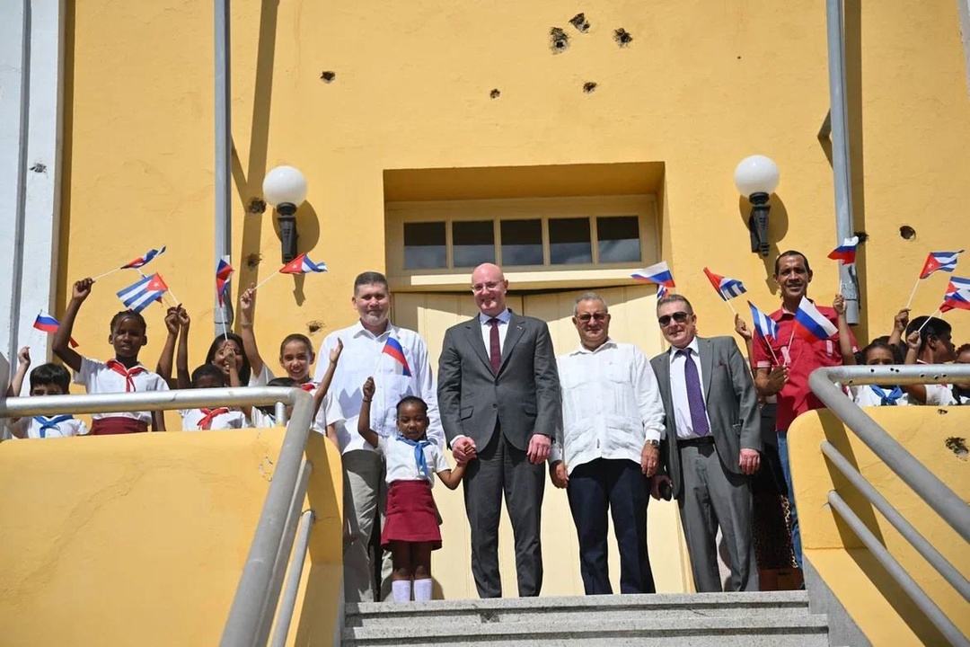 Дмитрий Чернышенко посетил памятные исторические места в Сантьяго-де-Куба и продолжил рабочий визит в Гавану