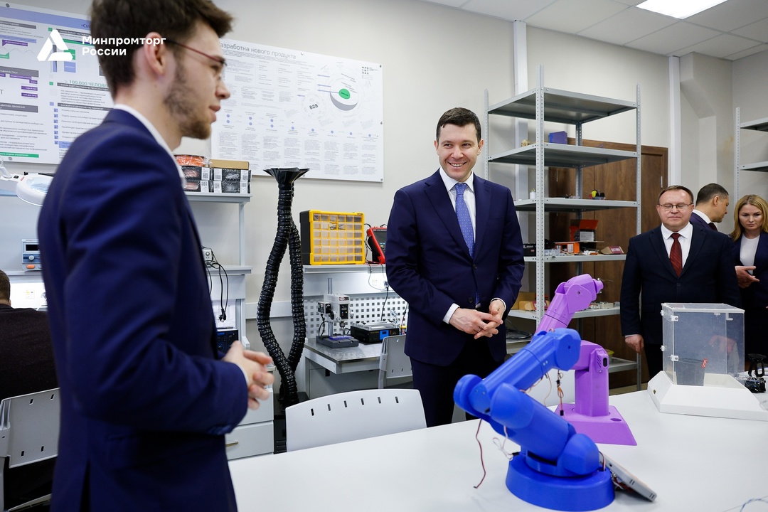 ️ Антон Алиханов с рабочей поездкой в Псковской области