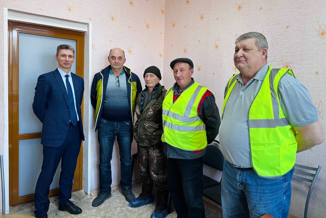 На производственных площадках «Русагро Масло» в Кошках, Ульяновске и Димитровграде каждую неделю проходят встречи с директором