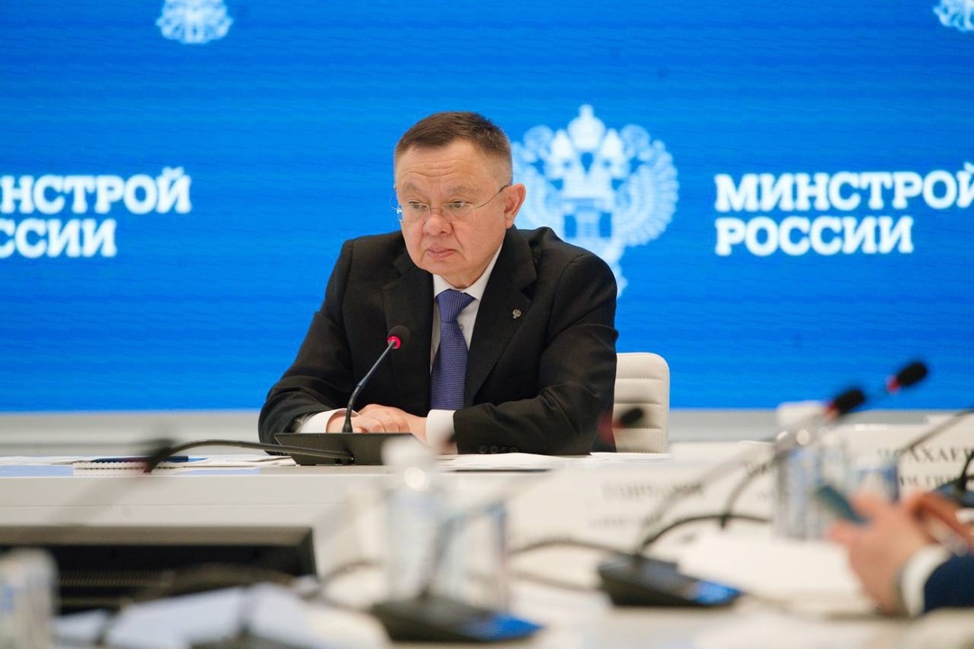 Глава Минстроя России Ирек Файзуллин провел совещание по вопросам взаимодействия с Республикой Узбекистан