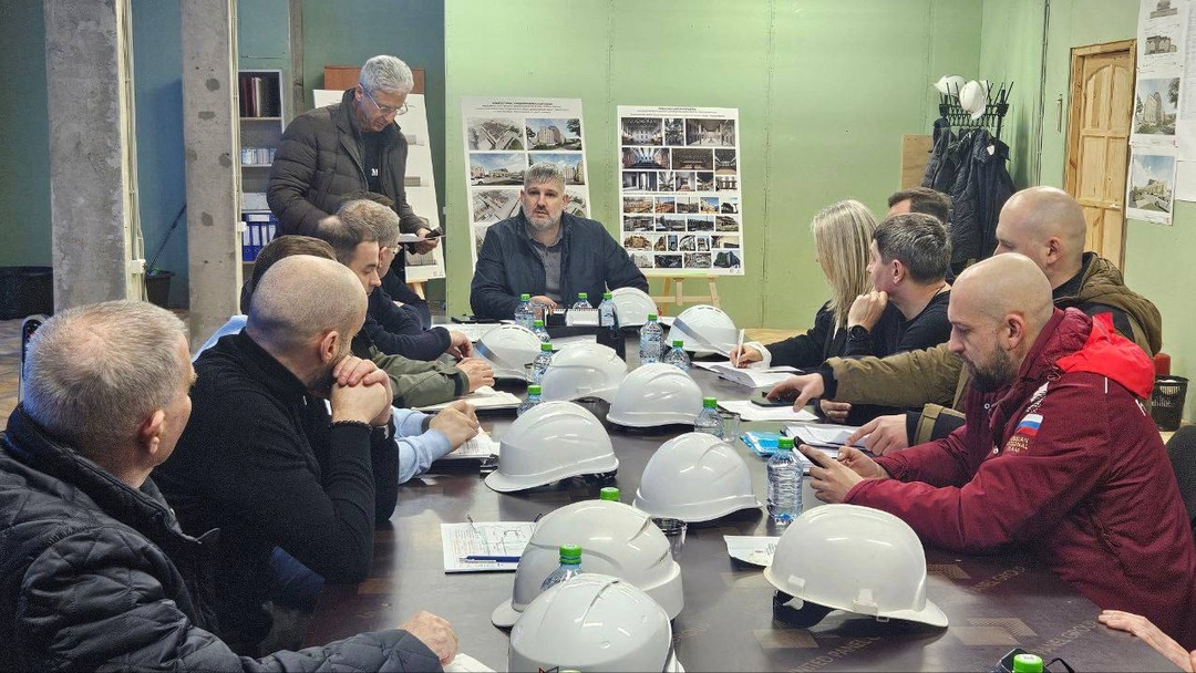 Минстрой России контролирует реконструкцию Малого драматического театра - Театра Европы