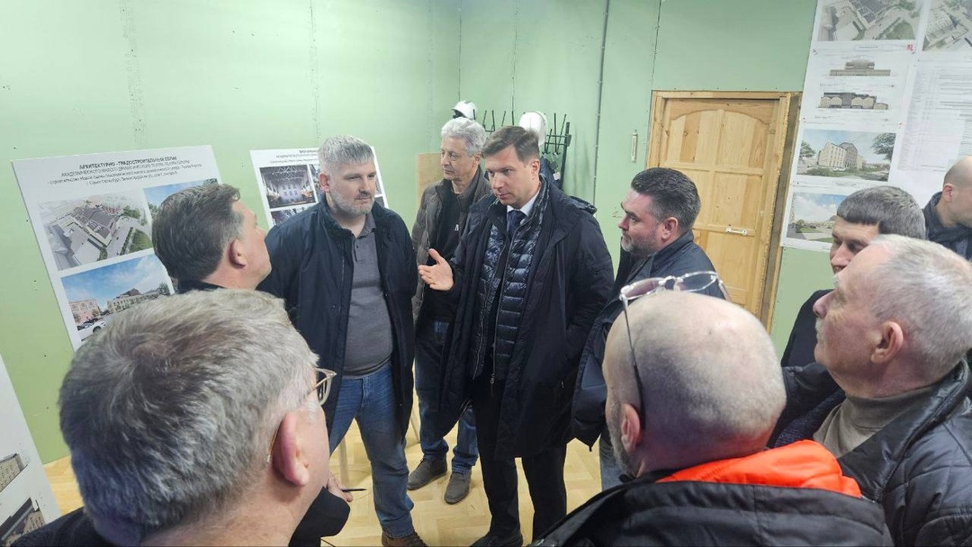 Минстрой России контролирует реконструкцию Малого драматического театра - Театра Европы