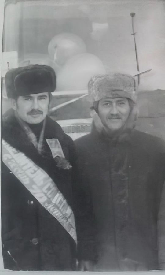 Рассказываем о трудовой династии Шпрунг, чей общий стаж на предприятиях АЛРОСА приближается к 220 годам.