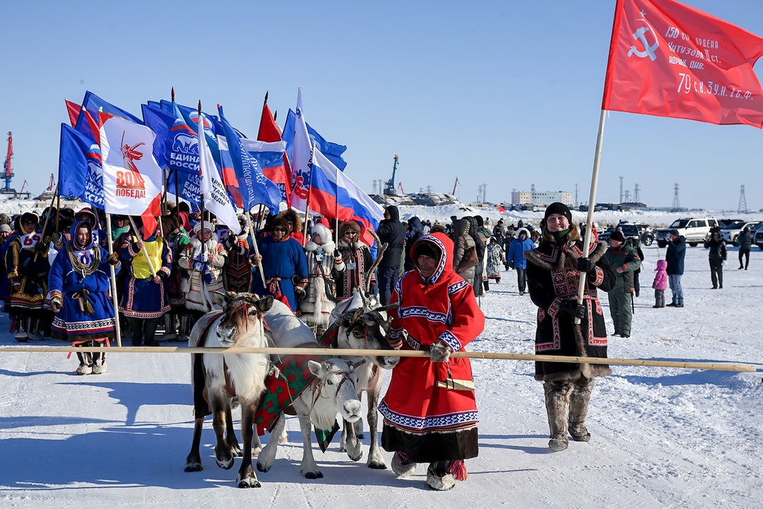 День оленевода в Дудинке: традиционные гонки и патриотическая эстафета