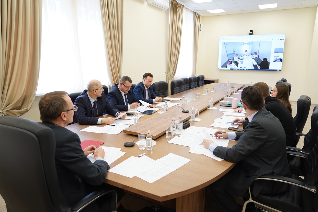 #международное_сотрудничество Ростехнадзор в формате ВКС провёл совещание с Высшей комиссией по промышленной безопасности Саудовской Аравии
