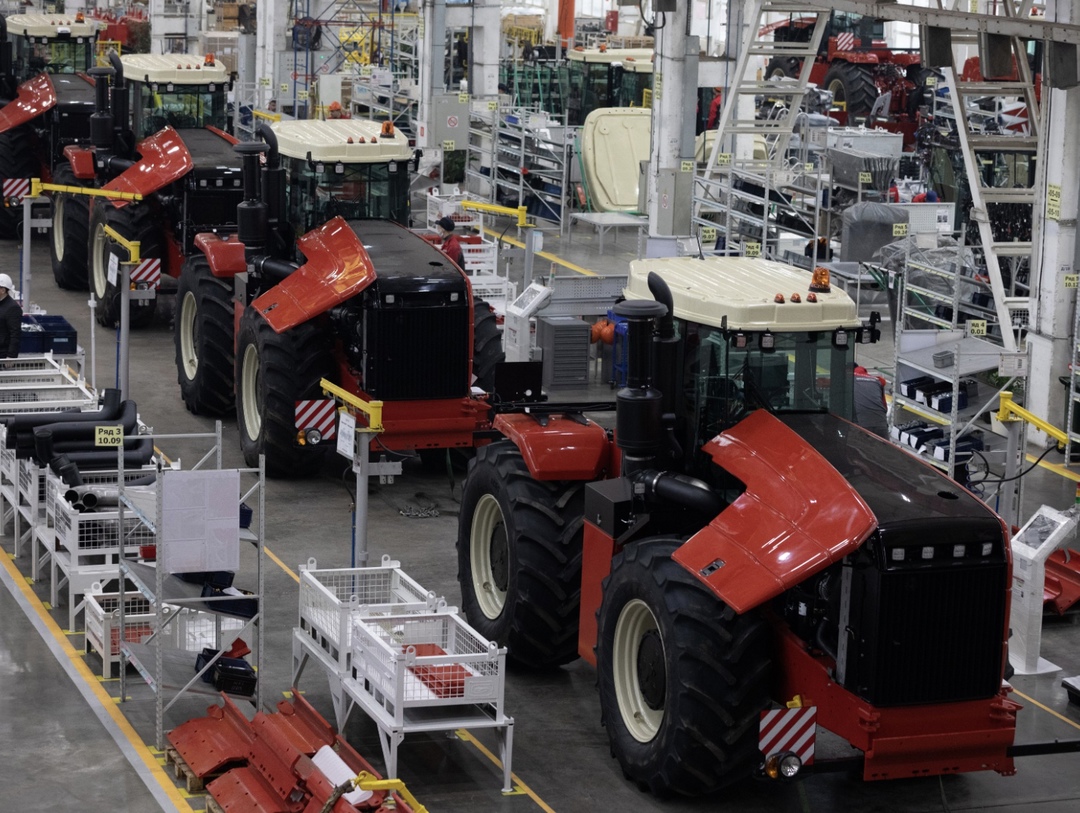 Минпромторг совместно с ДОМ РФ представили новую программу льготного лизинга сельхозтехники. Инициатива направлена на поддержку аграрного сектора,…