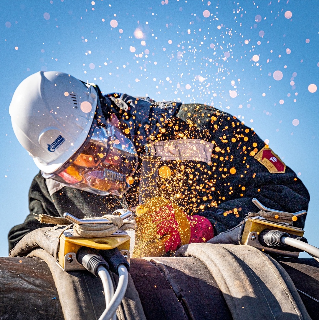 Весна — дело ответственное. В «Газпром трансгаз Санкт-Петербург» подготовились к паводковому сезону: в конце марта провели учения, проверили технику,…