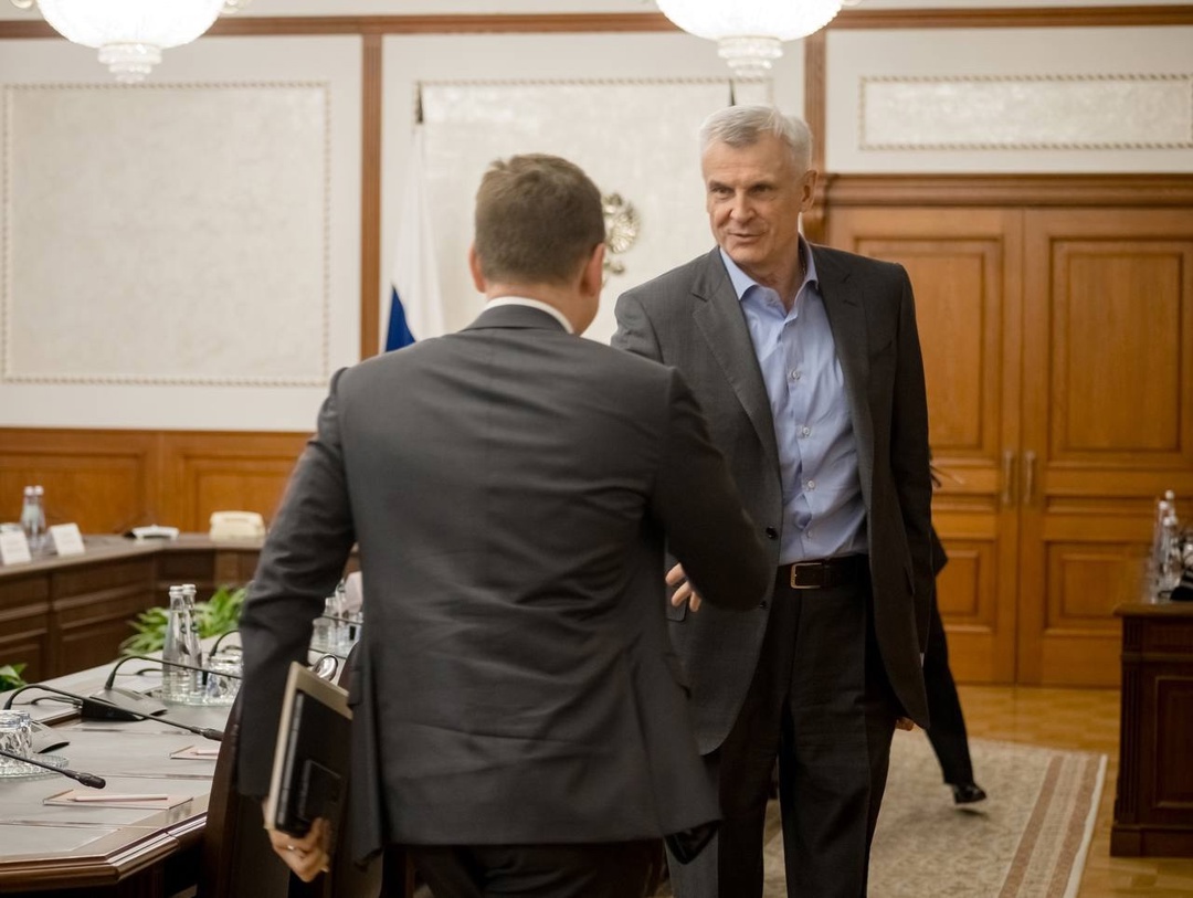 Поедем в Магадан! Обсудили транспортные вопросы региона