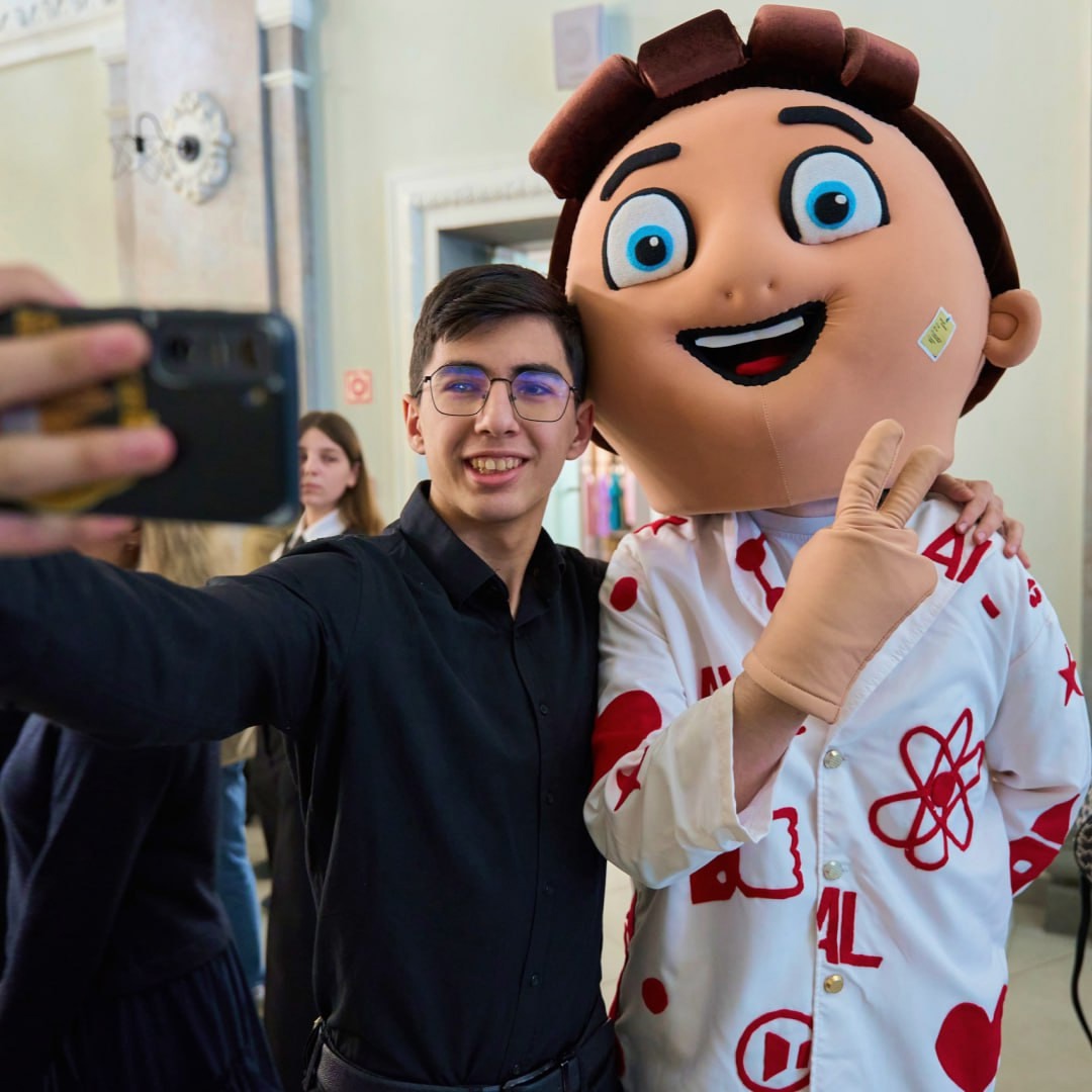 Видеть цель, верить в себя, не замечать препятствий. Подводим итоги олимпиады «13-й элемент. ALхимия будущего».