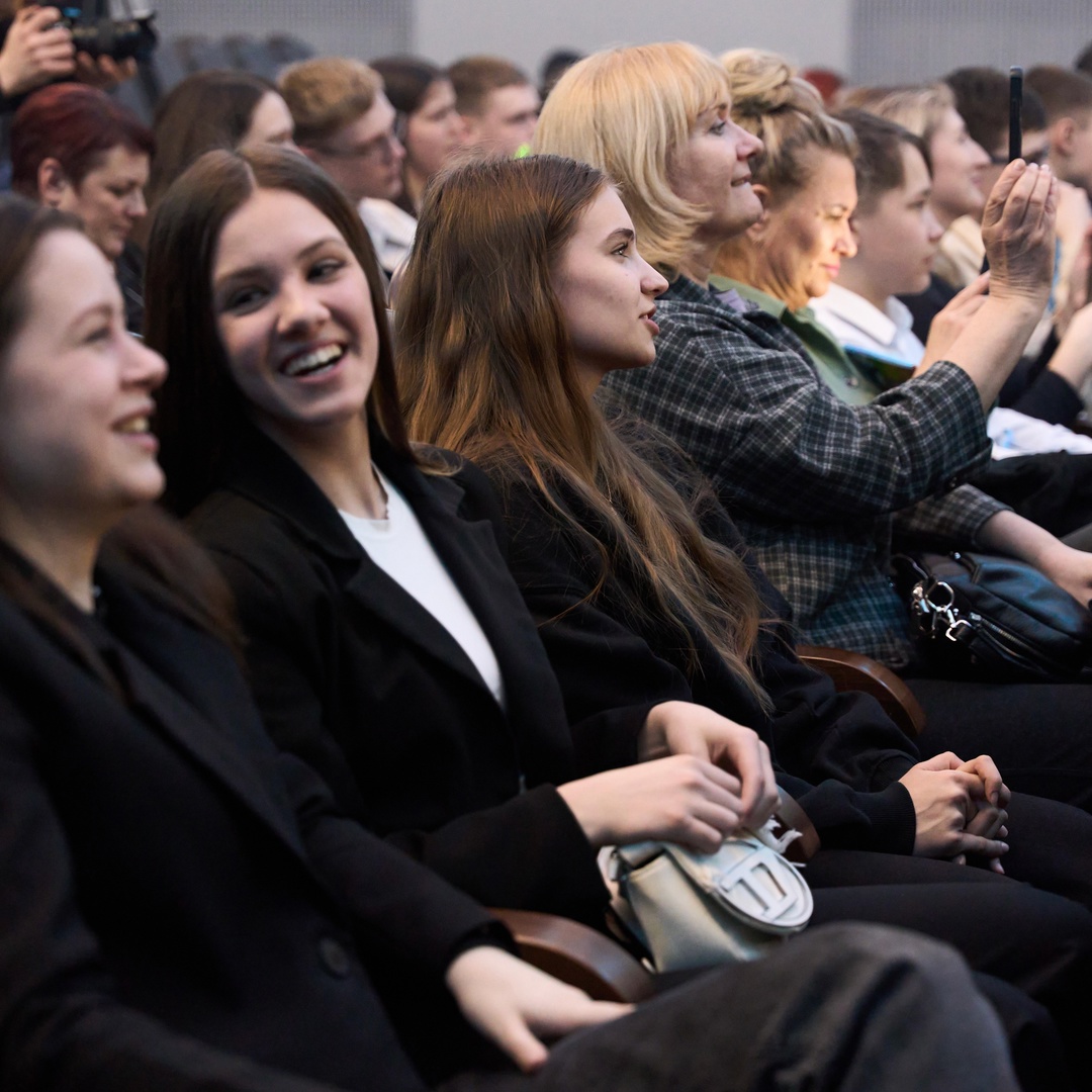 Видеть цель, верить в себя, не замечать препятствий. Подводим итоги олимпиады «13-й элемент. ALхимия будущего».