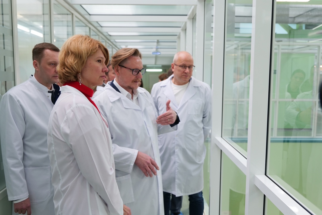 Оксана Лут ознакомилась с развитием АПК Саратовской области