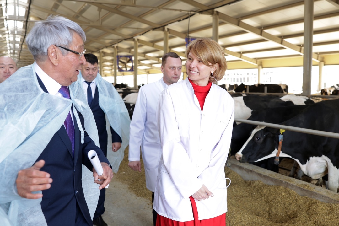 Оксана Лут ознакомилась с развитием АПК Саратовской области