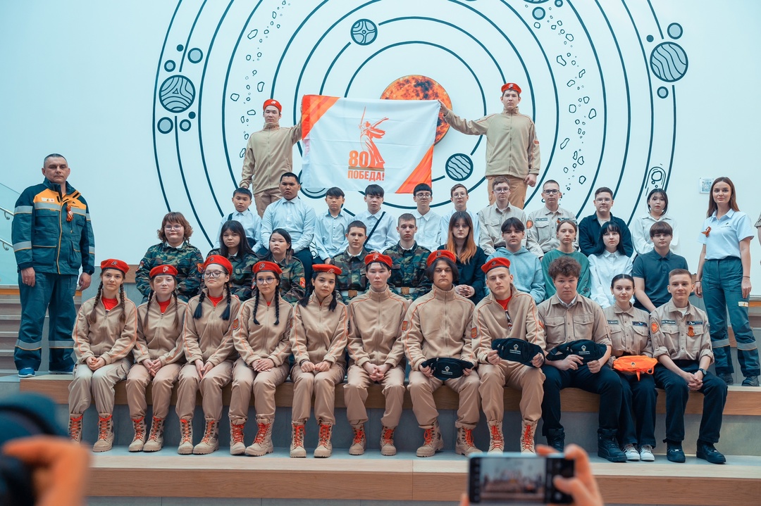 Урок мужества от волонтёров «Роснефти»