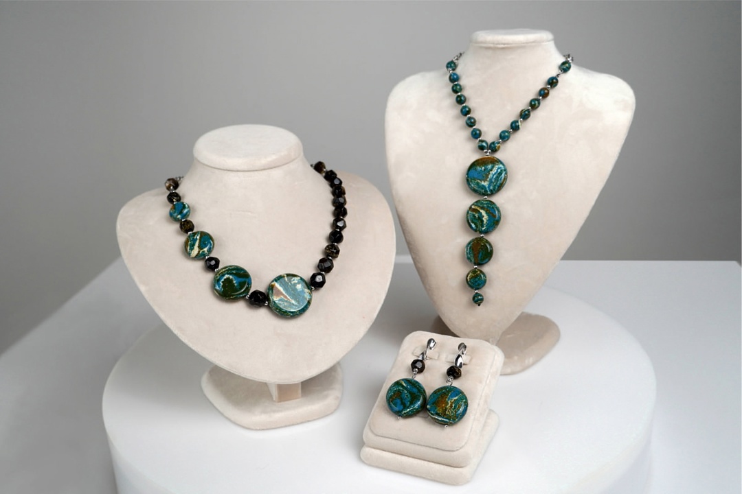 Солнечная система из «солнечного» камня