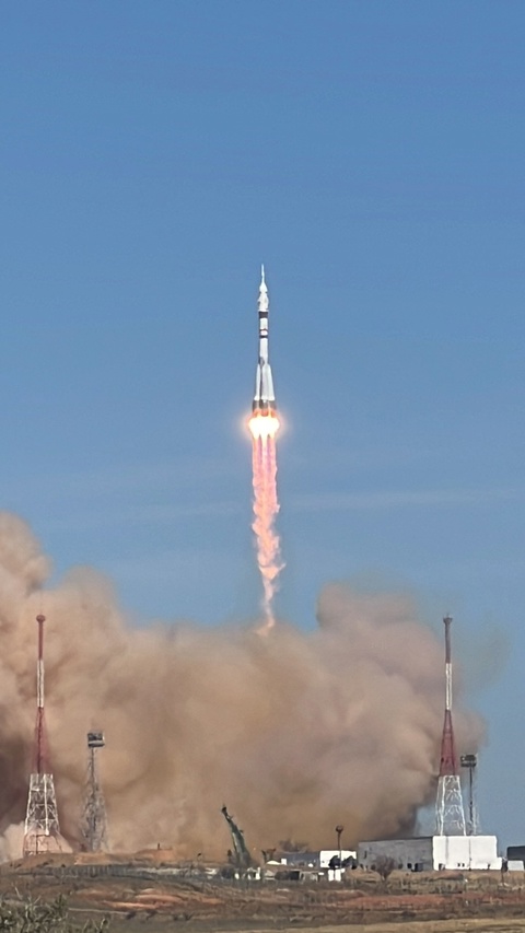 Три, два, один... старт! И снится нам не рокот космодрома