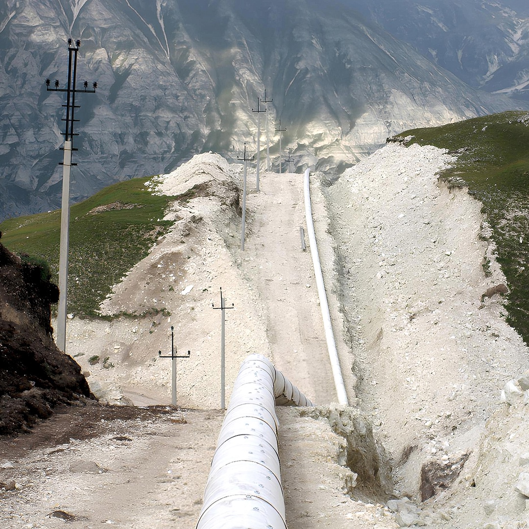 Газификация не знает преград — ущелья и реки ее не останавливают. Хоть и требуется применять сложные технические решения