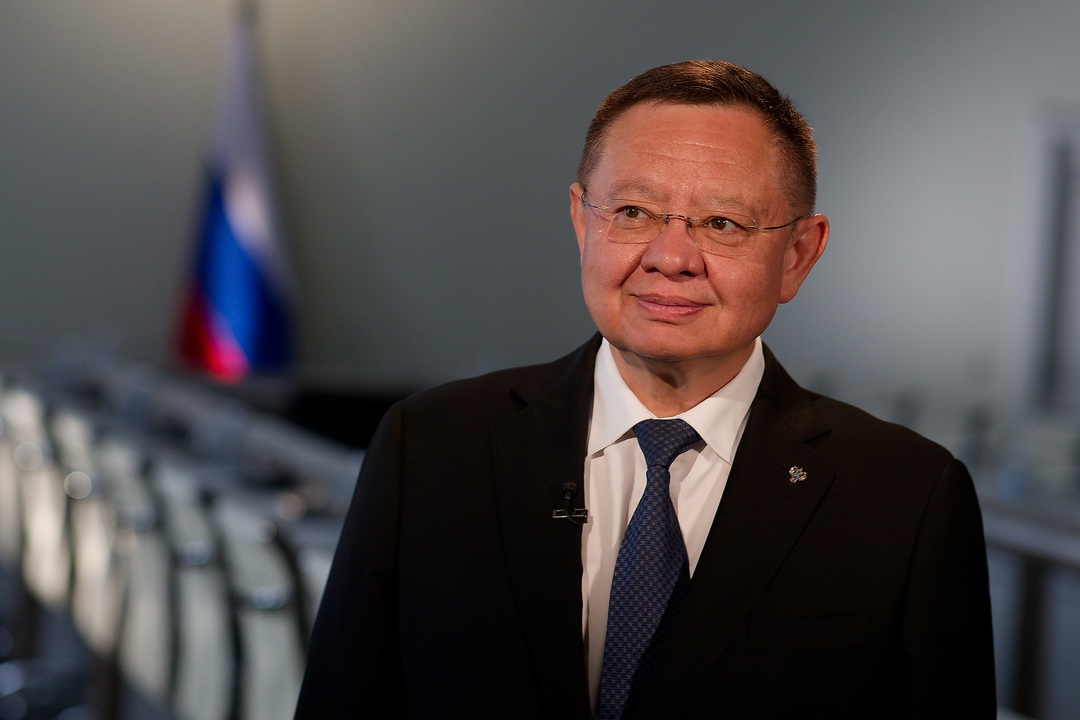 Глава Минстроя Ирек Файзуллин в интервью РБК ( рассказал об итогах работы строительной отрасли в 2024 году