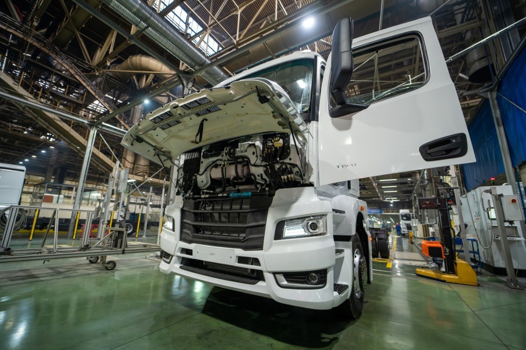 На КАМАЗе выпущен первый среднетоннажник поколения К5