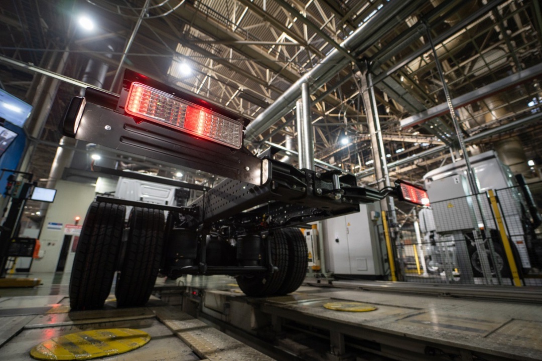 На КАМАЗе выпущен первый среднетоннажник поколения К5