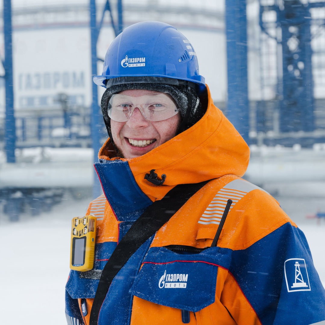 «С детства хотел приносить пользу людям и работать с технологиями, поэтому стал нефтяником