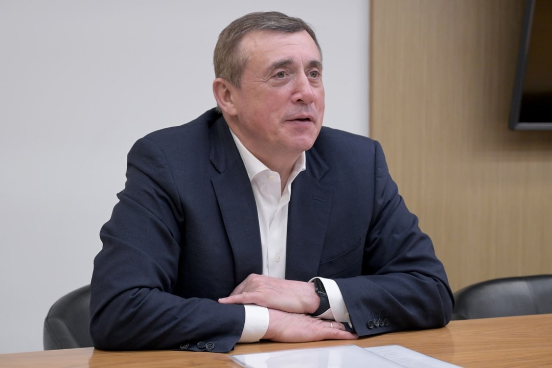 Дмитрий Чернышенко провел рабочую встречу с губернатором Сахалинской области Валерием Лимаренко