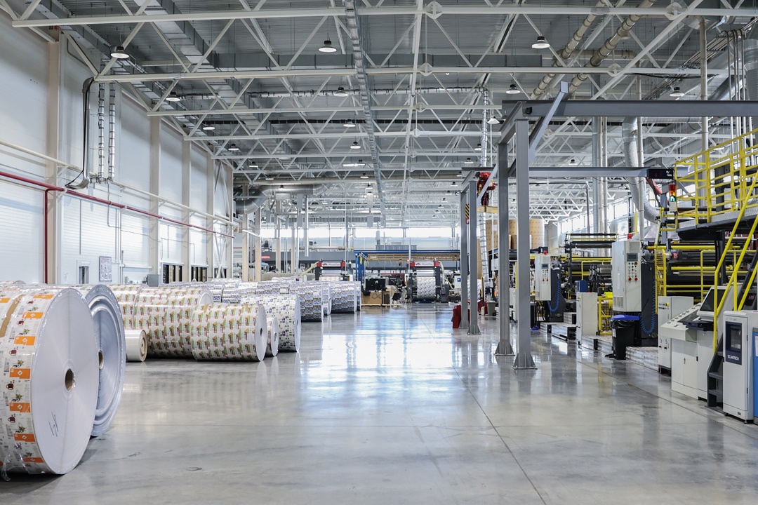 Тетрапак не нужен! Дайте МолоПак! Президент России Владимир Путин в режиме видеоконференции дал старт работе нового цеха по выпуску упаковки для длительного…