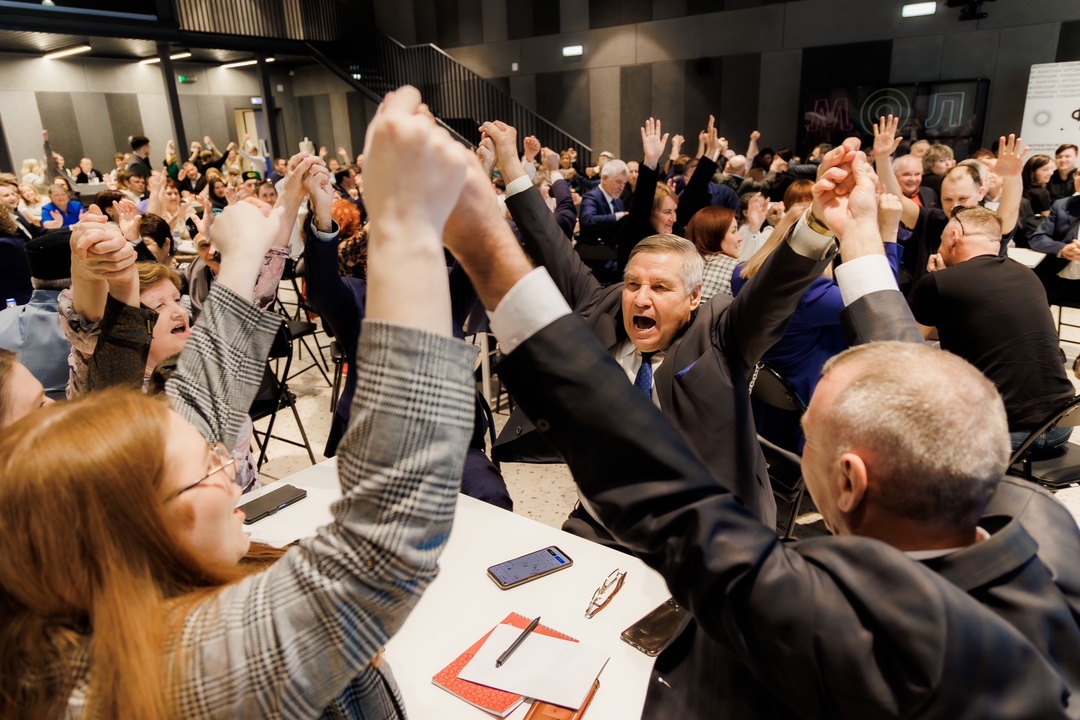 Квиз на знание истории «Татнефти» Это был второй этап конкурса династий, посвященный 75-летию «Татнефти»