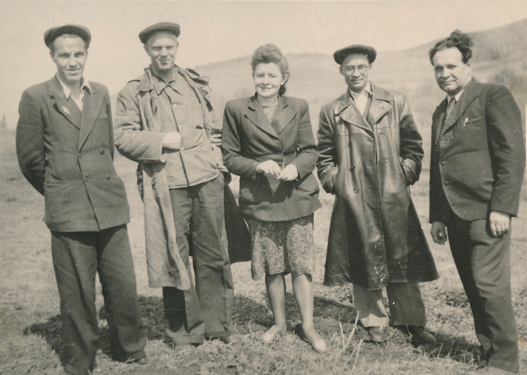 Помним и гордимся В эти дни, в апреле 1962 года, группа работников «Татнефти» получила Ленинскую премию за систему разработки нефтяных месторождений с…