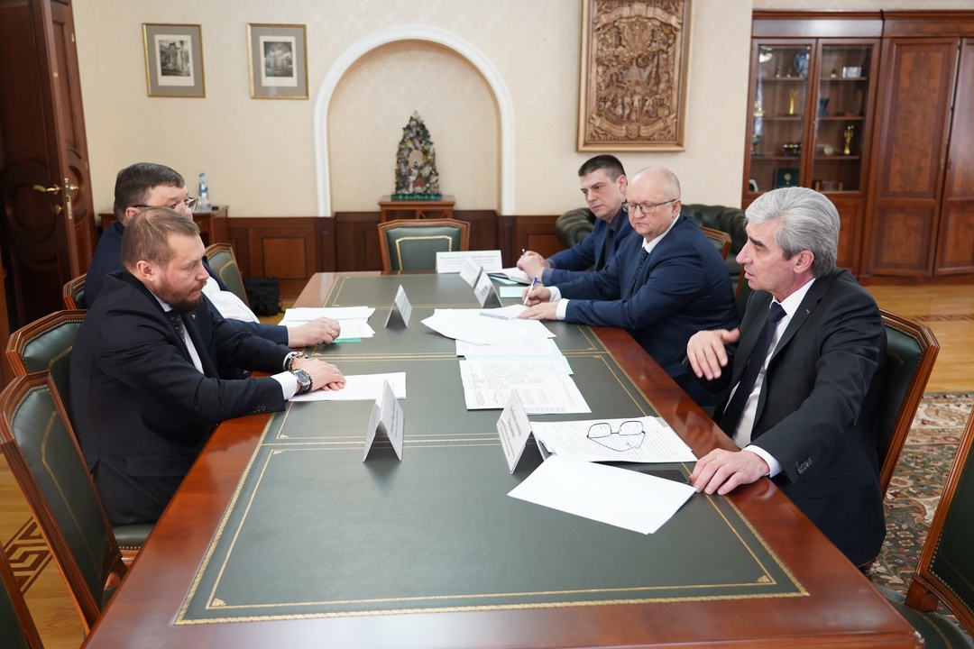 В Ростехнадзоре состоялась рабочая встреча Руководителя Федеральной службы по экологическому, технологическому и атомному надзору Александра Трембицкого и…