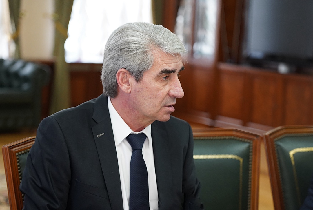 В Ростехнадзоре состоялась рабочая встреча Руководителя Федеральной службы по экологическому, технологическому и атомному надзору Александра Трембицкого и…