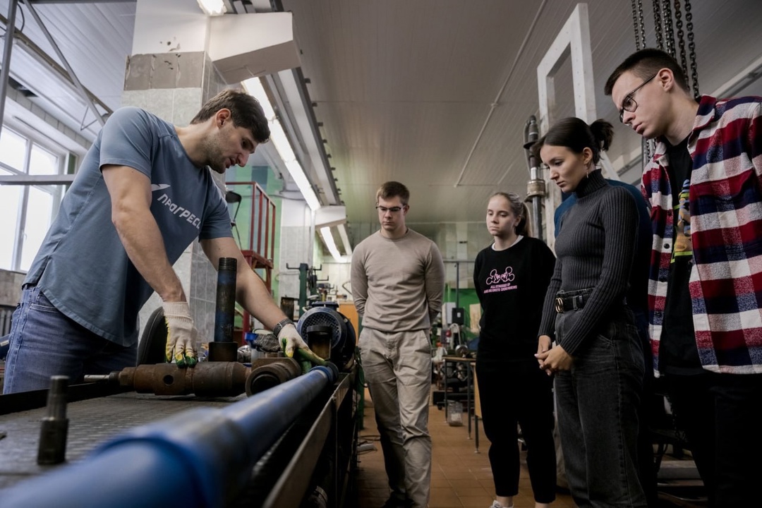 Дмитрий Чернышенко поздравил коллектив Российского государственного университета нефти и газа имени И.М.Губкина с 95-летием