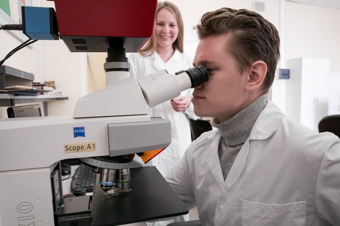 Дмитрий Чернышенко поздравил коллектив Российского государственного университета нефти и газа имени И.М.Губкина с 95-летием