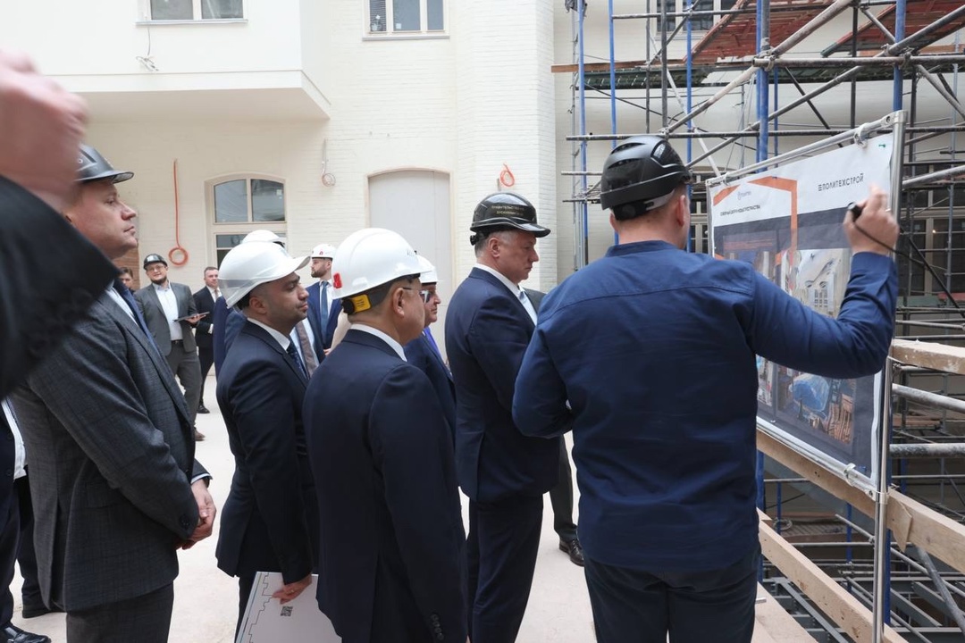 Глава Минстроя России Ирек Файзуллин принял участие в выездном совещании, посвященном реставрации Политехнического музея Москвы