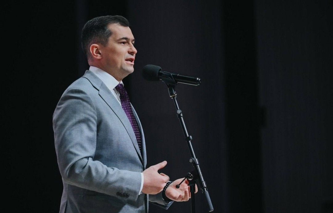 Школьники — науке XXI века Как работает гальванопластика, как сделать чат-бот для подготовки к ЕГЭ и как выглядел костюм Сююмбике. Эти и другие интересные…