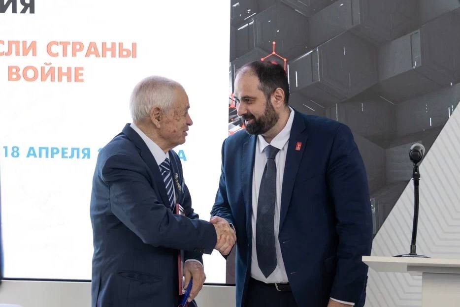 Дважды победители: Минэнерго и «ЛУКОЙЛ» рассказали о вкладе отрасли в Великую Победу