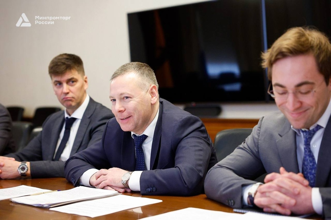 Антон Алиханов и Михаил Евраев обсудили развитие промышленности Ярославской области