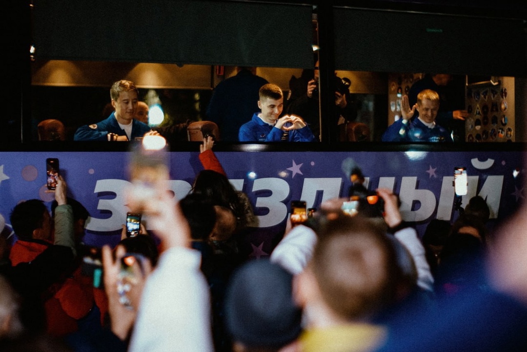 Космических фотографий много не бывает!