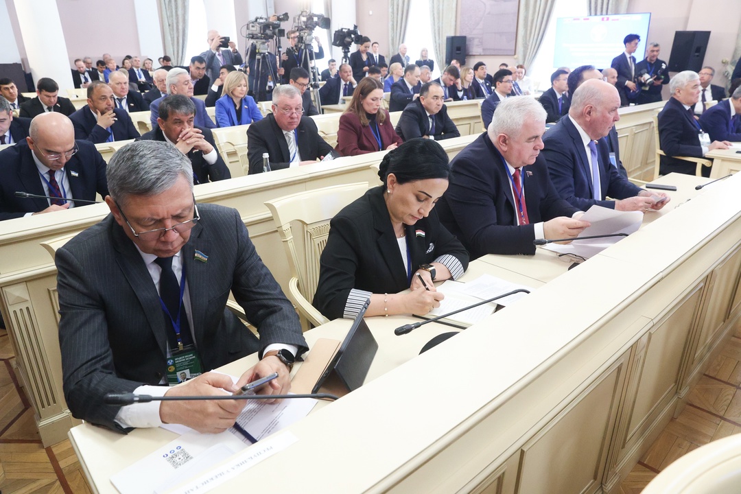 На 58-м пленарном заседании МПА СНГ приняты модельные законы в области регулирования искусственного интеллекта и цифровых технологий в образовании