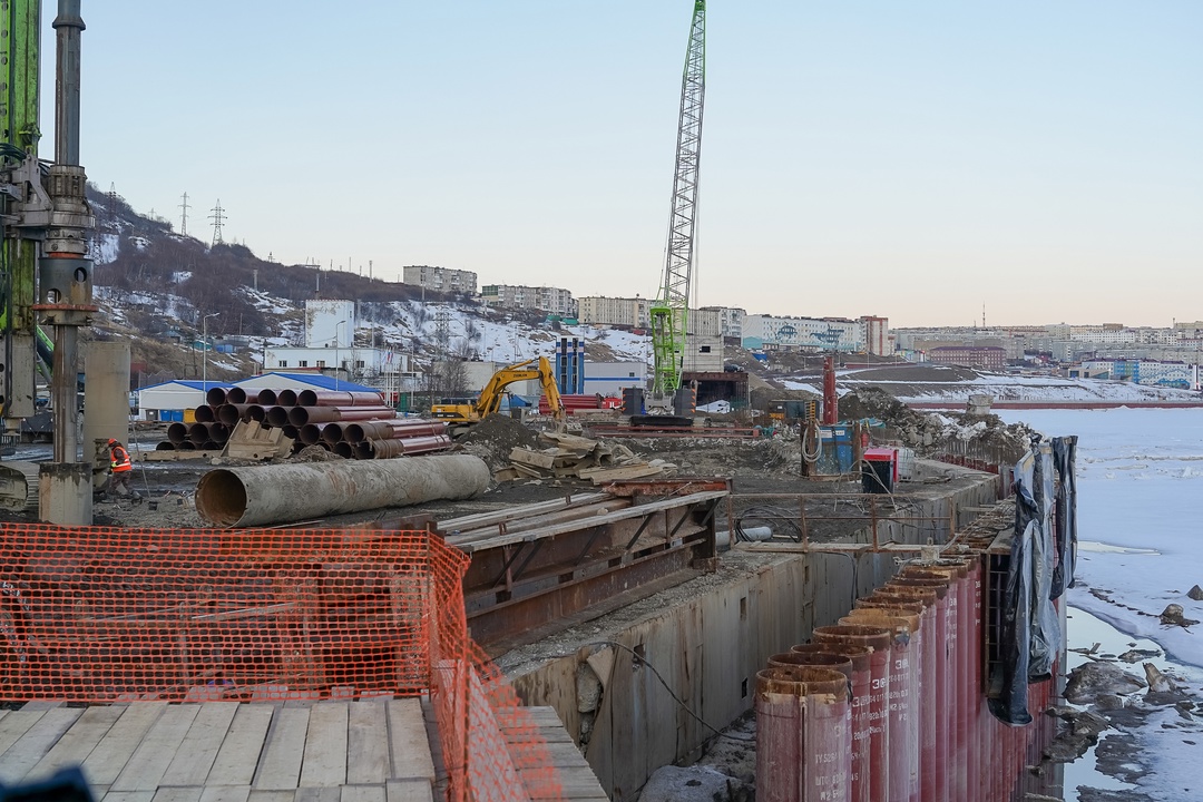 Дмитрий Григоренко проверил реализацию социальных и инфраструктурных проектов в Магаданской области