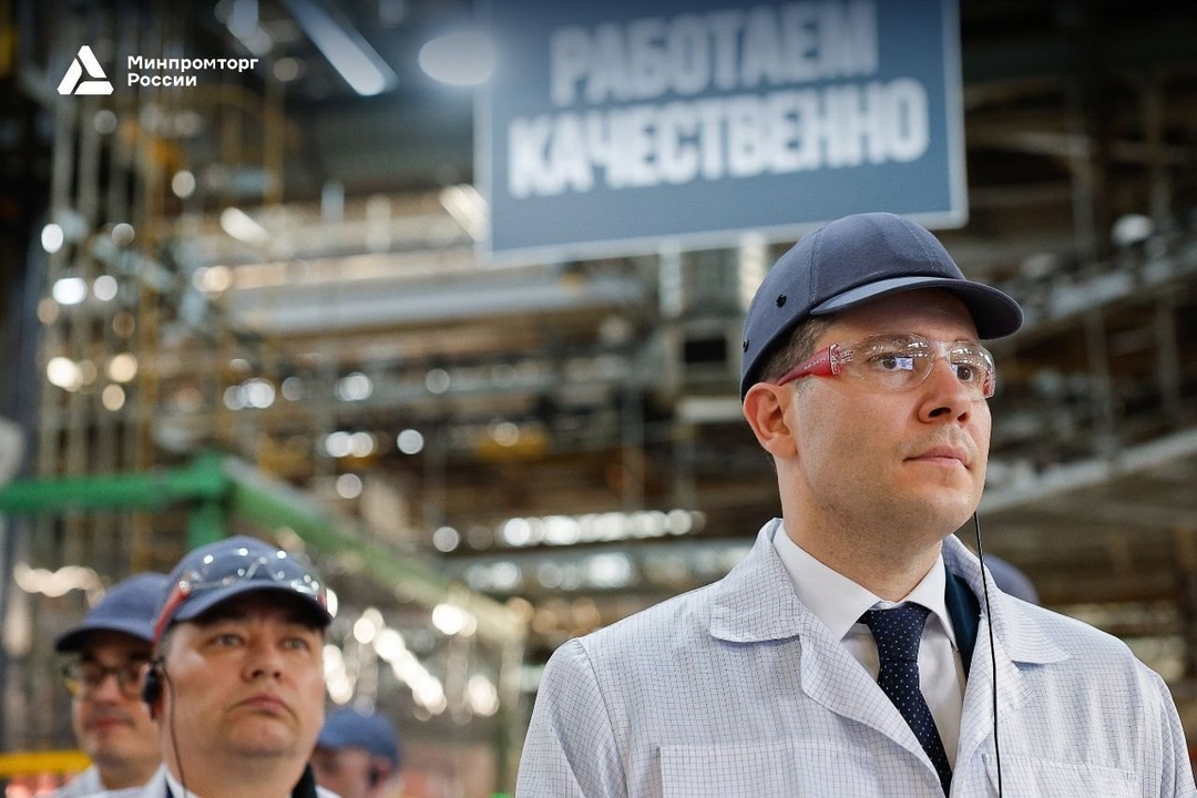 ️ Антон Алиханов принял участие в запуске промпроизводства новой модели LADA Iskra