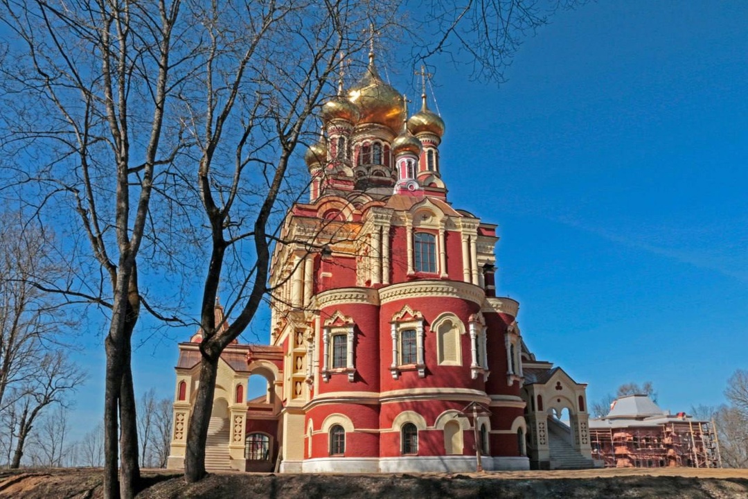 Вячеслав Володин поздравил православных христиан с Пасхой.