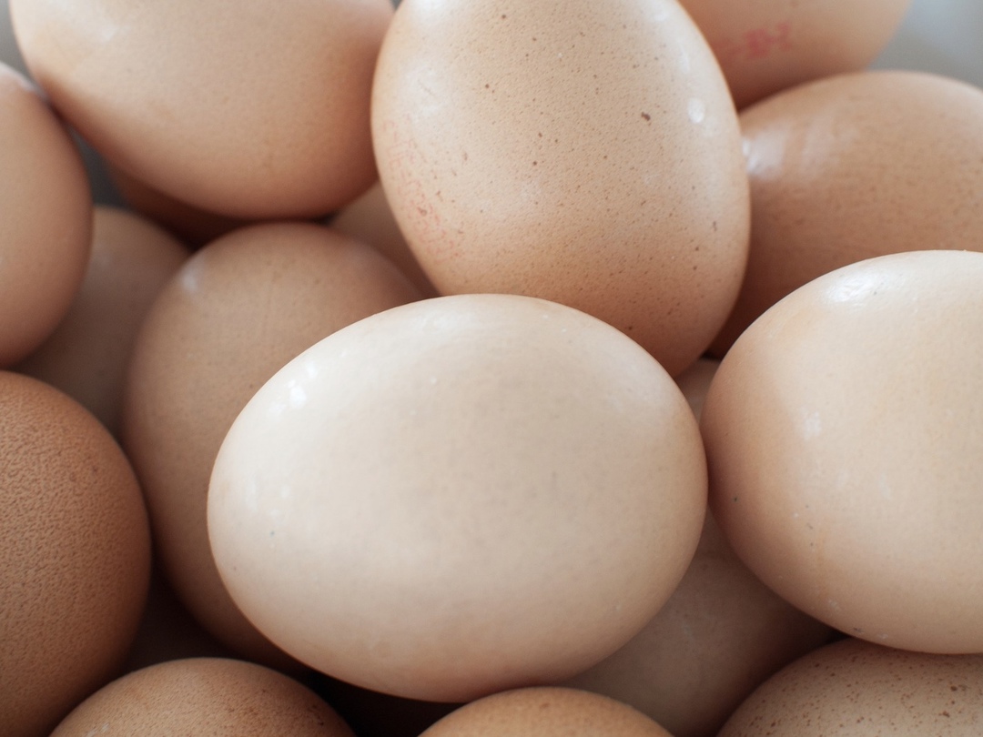 По данным Росстата, за первый квартал текущего года производство куриного яйца в сельхозпредприятиях увеличилось на 4,9%, или 459,6 млн штук. «Это достаточно…