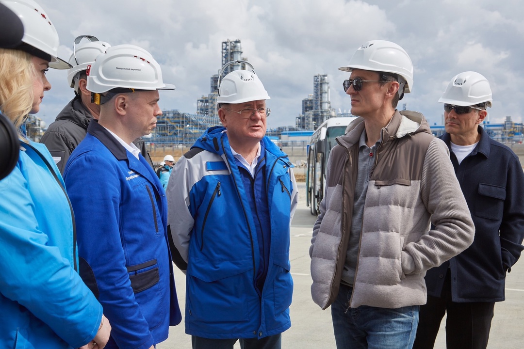 На Амурском ГПЗ готовятся запустить пятую технологическую линию - сообщает Neftegaz Territory