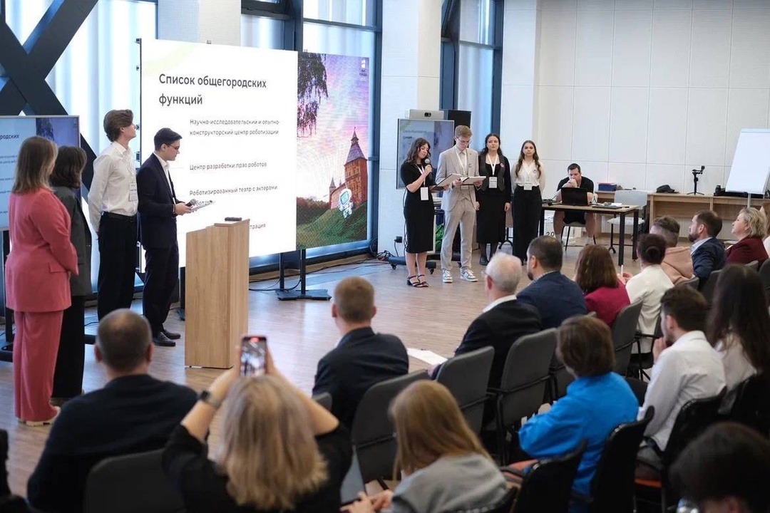 В Великом Новгороде завершился первый в России конкурс среди студентов по КРТ на реальных участках в городе «ПРО_ГОРОДА»